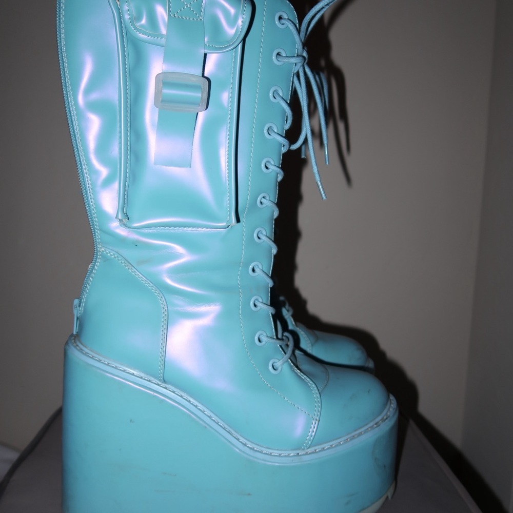 Demonia Blue Platform Shoes Size 9 - Picture 3 of 5